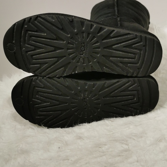 UGG boots - Picture 6 of 8